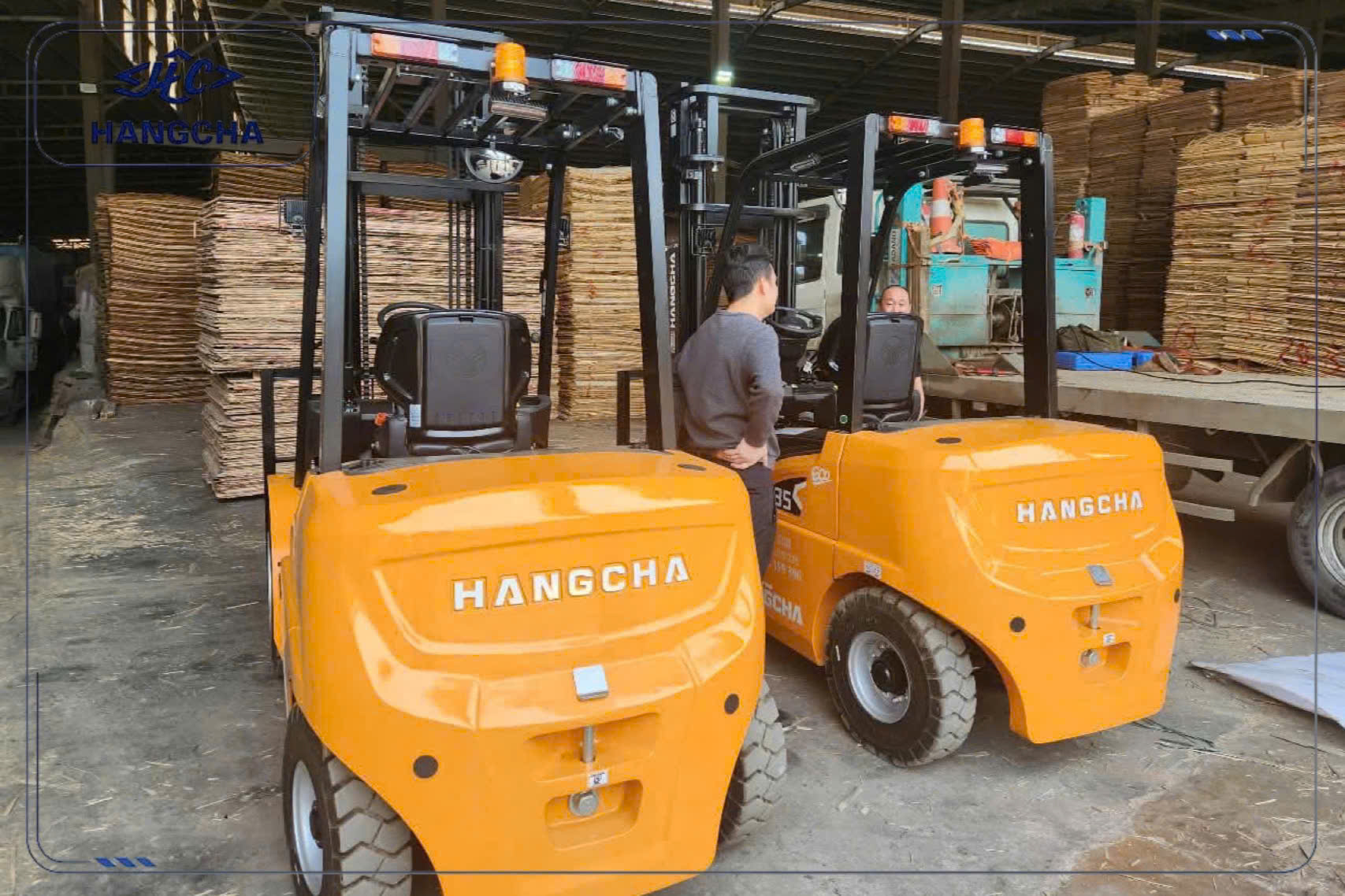 Xe Nâng Điện 2.5 Tấn Pin Lithium Dòng X