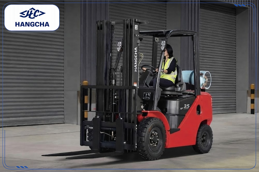Xe nâng dầu 3.5 tấn dòng XF