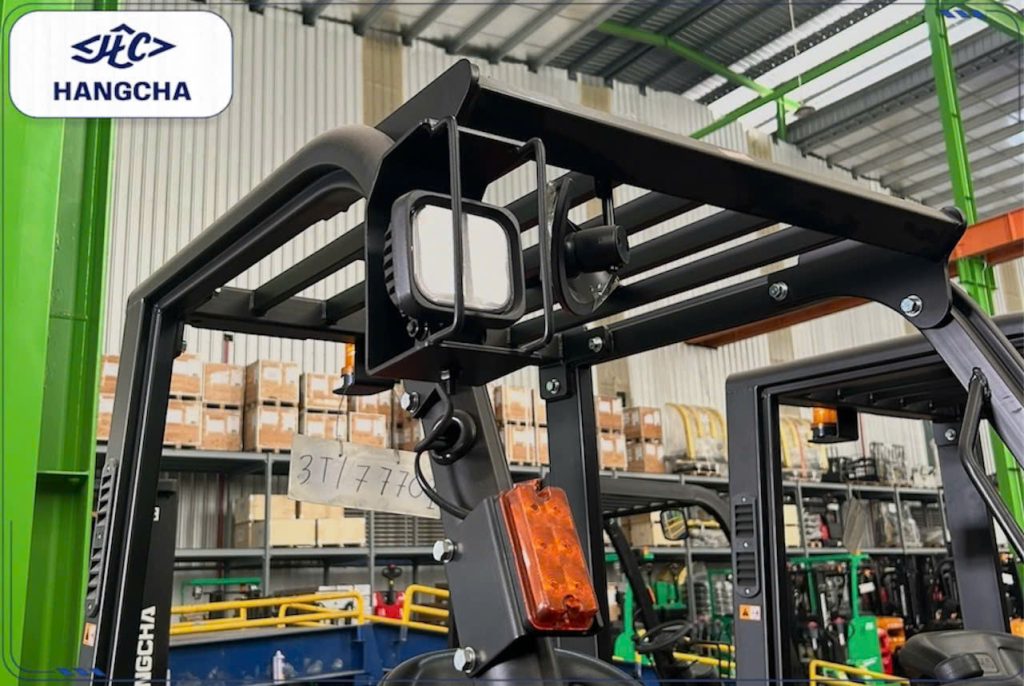 Xe nâng dầu 3.8 tấn dòng A2